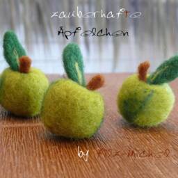 3 Enchanting Green Apples Hand Felted Fruit Dekoobst Pendant Table Decorations Summer Spring Ast Filzapfel Filzfigur Filzmichel Apple - thumbnail 2