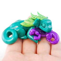 Customizable Sleeping Parent & Baby Dragon Figurine Polymer Clay Sculpture, Pick Your Colors Pose - thumbnail 3
