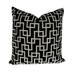 Designers Guild - Jeanneret Noir Velvet Designer Cushion Cover Throw Pillow Home Decor - thumbnail 1