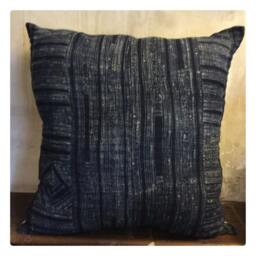 Vintage Handmade Tribal Hmong Batik Hemp Pillow Cover in The North Of Vietnam - thumbnail 1