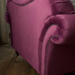 British Handmade Plush Purple Velvet Chesterfield Snuggle Chair - thumbnail 4