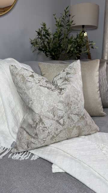 Scatter Cushion Cover - Abstract Accent Design Reversible Pillow Case For Sofa Or Bed Gisele Natural - image 1