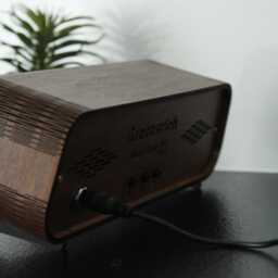 Large Nixie Tube Desk Clock In-4 + Dekatron Og-4, Walnut Case - thumbnail 4