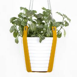 Minimalistic Merino Wool Felt Plant Hanger - thumbnail 2