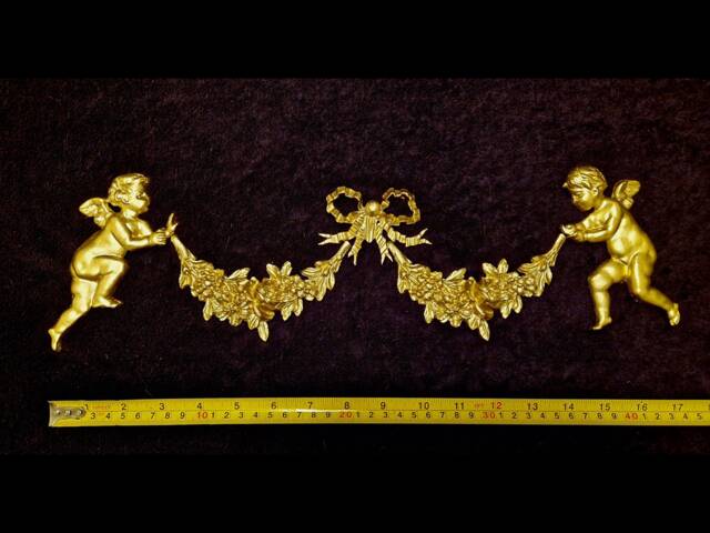 Large Ornate Applique Cherubs Floral Gilt White French Style Decorative Wall Furniture Onlay Moulding Pediment Plastic Decoration - image 1