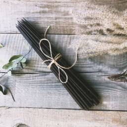 Set Of 30 Thin 100 % Natural Beeswax Hand-Dipping Candles in Stylish Black/Thin Pencil Candles/Tall Candles/ Tapers