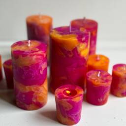 Vibrant Pink & Orange Marble Candle - Handmade Pillar Abstract Swirl Luxury Home Decor Unique Gift For Her - thumbnail 2