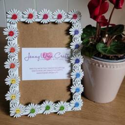 Wooden Daisy Rainbow Button Photo Frame 4 X 6 Inches - thumbnail 3