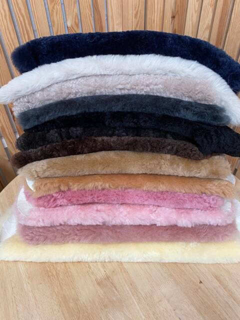 Shearling Sheepskin , Short Wool Rugs, Upholstery Material, Shearling Amazing Gift - image 1