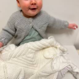 Hand Knitted Baby Pram Blanket White Rosebud Design - thumbnail 4