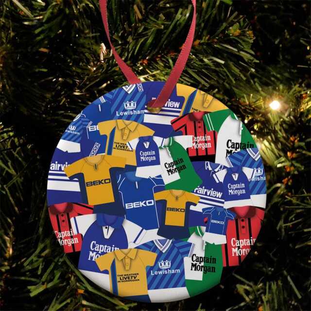 Millwall Kit Mash Retro Shirt Christmas Tree Decoration Bauble Flat Ceramic Great Gift Football Gifts Printed in The UK