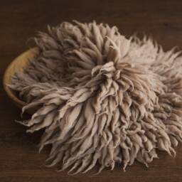Newborn Merino Wool Rug, Curly Felt Layers, Photography Prop, Layer Photo Props - thumbnail 3