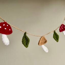 Crochet Mushroom Garland - Toadstool Wall Hanging Home Decor - thumbnail 4