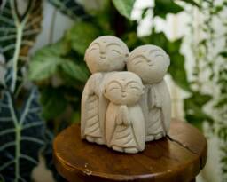 Jizo Stone Statue 6 Inch/15 cm, Figurine, Japanese Jizo, Zen Buddha, Garden Decor, Room New Home Anniversary Gift - thumbnail 1