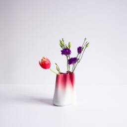 Porcelain Jumony Vase Set Of 3 - Sky Blue To Sunset Red - thumbnail 2