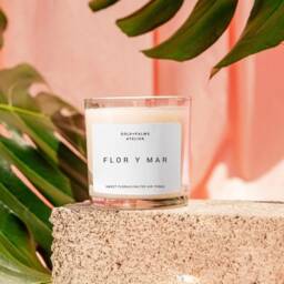 "Sea Salt Floral Scented Candle Spring Summer Scent Gift For Friend Birthday ""Flor Y Mar" - thumbnail 2
