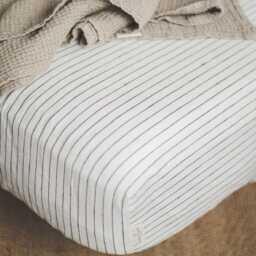 Cocoa Brown Linen Fitted Sheet - 100% Natural Bedding, Soft, Breathable & Durable, Deep Pocket For Cozy Sleep - thumbnail 4