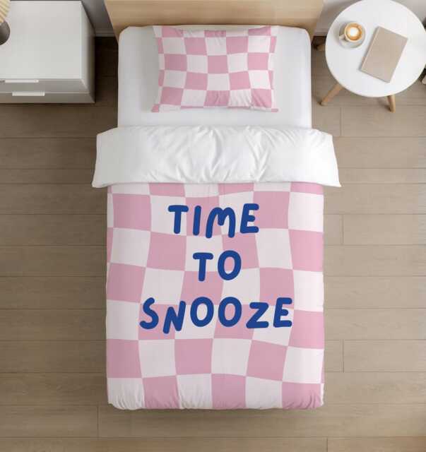 "Bedding - Checkered " - image 1