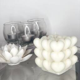 Heart Cube Candle - Trendy Soy Wax Organic Love Homeware Home Accessories House Warming Gift - thumbnail 3