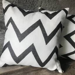 Linen Throw Pillow Covers in White & Gray Pattern/Thick Linen Cushion Cases/Linen Decorative Case - thumbnail 3