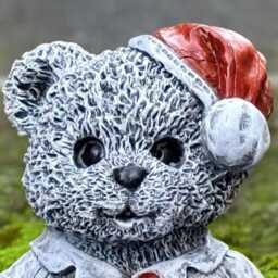 Winer Bear With Gift Figurine Stone Statue Handmade Winter Sculpture Outdoor Animal Ornament Holiday Garden Decor Cement Art - thumbnail 2