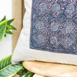 Tribal Linen Cushion Cover - Vintage Hmong Batik Pillow - 16x16 - thumbnail 2