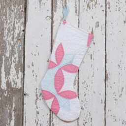 Vintage Flower Petal Quilt Christmas Stocking Hand-Stitched Heirloom - thumbnail 3