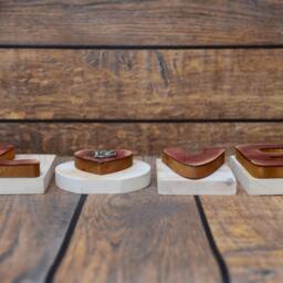 "Wooden Sign Love Great Decoration Purebred Dog in The Letter ""O" - thumbnail 2