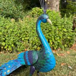 Tail Down Decorative Peacock Bird Animal Metal Garden Giftware Ornament - thumbnail 3