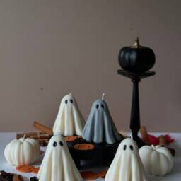 Handmade Spooky Ghost Candle Halloween Soy Wax Decor - thumbnail 4