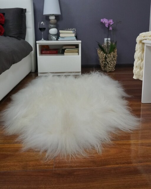 Giant White Icelandic Sheepskin Rug, Genuine Leather, 51x31 - image 1