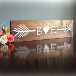 Gallery Wall Decor//Personalized Reclaimed Wood Arrow Sign Decor//Rustic Home Decor//5Th Anniversary Gift//Pallet Wood Sign//Christmas Gift - thumbnail 2