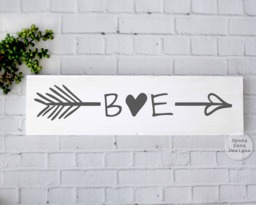 Gallery Wall Decor//Personalized Reclaimed Wood Arrow Sign Decor//Rustic Home Decor//5Th Anniversary Gift//Pallet Wood Sign//Christmas Gift - thumbnail 1