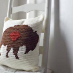 Crocheted Buffalo Pillow Acrylic Yarn Cushion Cover - thumbnail 2