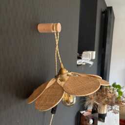 7-Petal Linen & Rattan Flower Lamp - Chandelier Wall Light Handcrafted - thumbnail 3