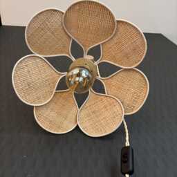 7-Petal Linen & Rattan Flower Lamp - Chandelier Wall Light Handcrafted - thumbnail 2