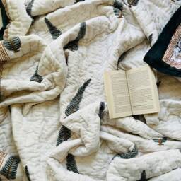 Hand Block Printed Cotton Quilt Reversible Floral Razai Blanket - thumbnail 2