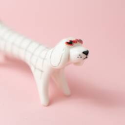 Klaus Handmade Porcelain Dachshund With Heart Sunglasses - thumbnail 4