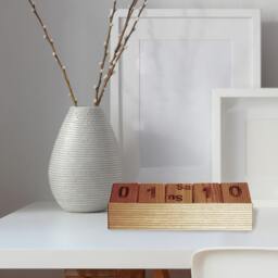 Natural Wooden Block Perpetual Calendar - thumbnail 1