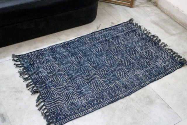 Handmade Indigo Jute Rug - 2 X 3 Ft Geometric Blue Pattern - image 1