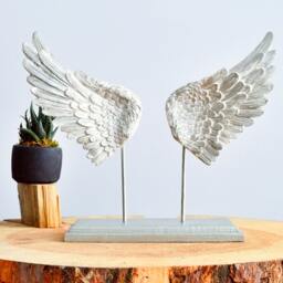 Vintage Angel Wings & Embracing Lovers Sculpture Handmade Statue - thumbnail 2