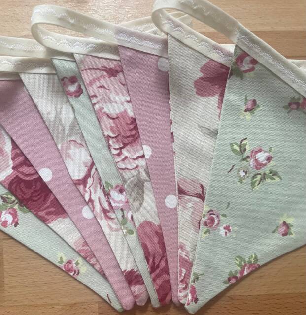 Shabby Chic Pink/Green Fabric Country Bunting - image 1