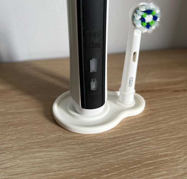 Oral-B Toothbrush Holder With Toothbrush Head Holders, Many Sizes Available - image 1