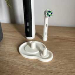 Oral-B Toothbrush Holder With Toothbrush Head Holders, Many Sizes Available - thumbnail 2