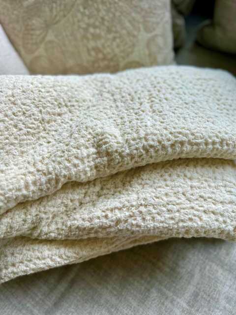 Voluminous Linen Blanket, Blanket, Throw, Natural Creamy Coverlet, Daybed Christmas Gift - image 1