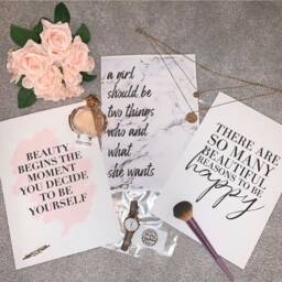There Are So Many Beautiful Reasons To Be Happy Inspirational Wall Decor Quote Print - thumbnail 2