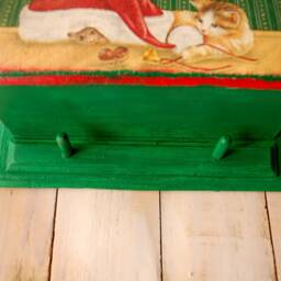 Decoupage Christmas Cat Key Holder, Handmade Wooden Mail Organizer - thumbnail 3