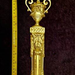 Large Ornate Applique Gilt Or White French Style Decorative Urn Wall Furniture Onlay Moulding Pediment Plastic Decoration - thumbnail 2