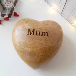 Large Mum Engraved Wooden Heart Ornament - Decoration Rustic Gift Paperweight - thumbnail 2