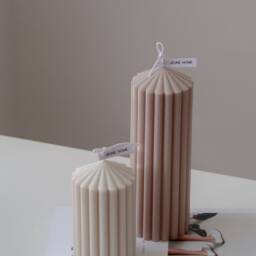 Ribbed Pillar Candle Thick Soy Wax, Vegan Home Decor - 13x7cm - thumbnail 3